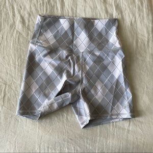 4” VAPOR HIGH-WAISTED ARGYLE SHORT